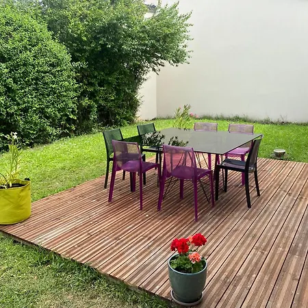 Apartment 2 Avec Jardin Privatif