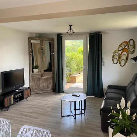 2 Avec Jardin Privatif アパート シャトーゲ