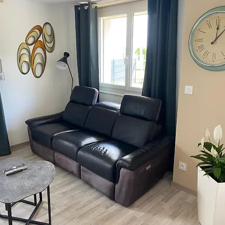 アパート 2 Avec Jardin Privatif